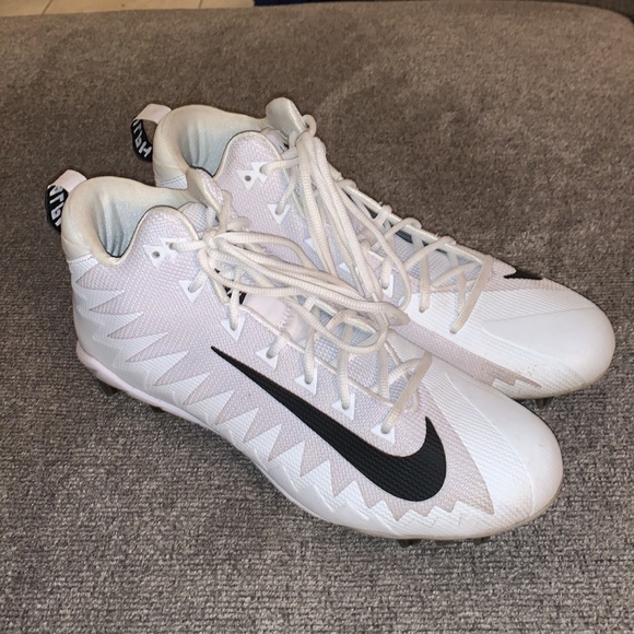 Nike Alpha Menace Cleats - Picture 2 of 6